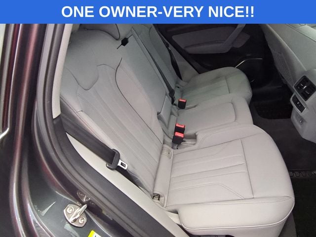 2022 Audi Q5 Premium 55 TFSI e S line quattro S tronic