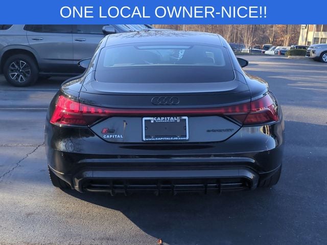 2022 Audi RS e-tron GT quattro