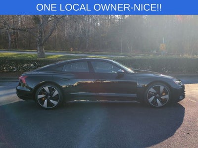 2022 Audi RS e-tron GT quattro