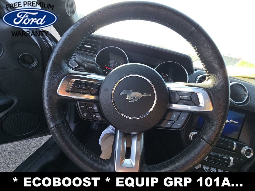 2022 Ford Mustang EcoBoost