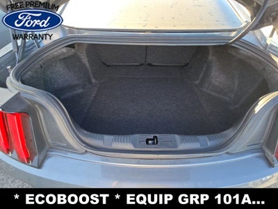 2022 Ford Mustang EcoBoost