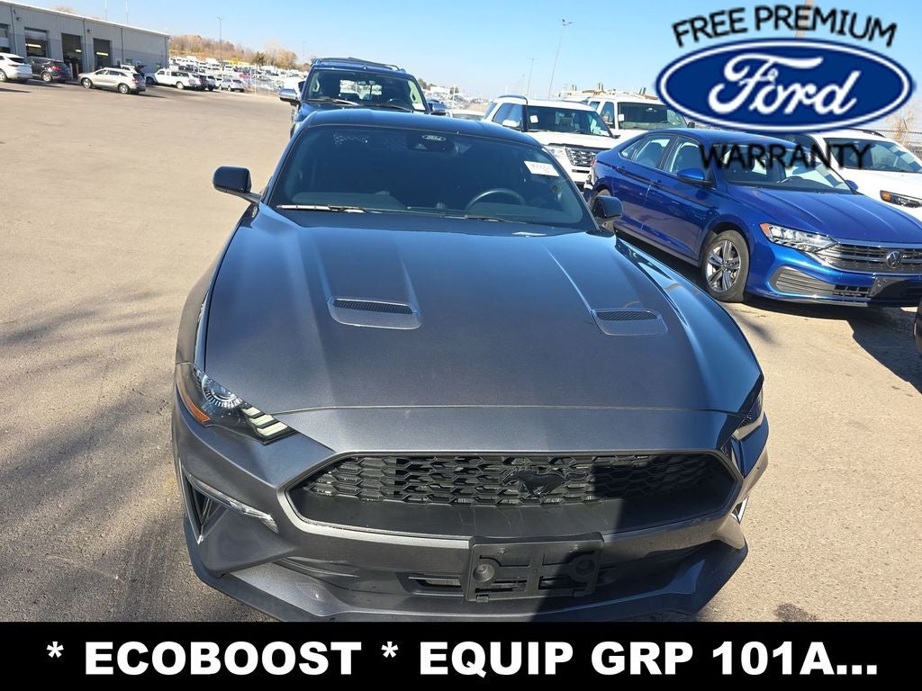 2022 Ford Mustang EcoBoost