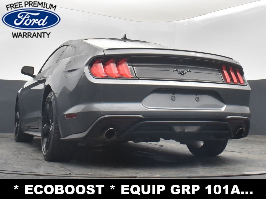 2022 Ford Mustang EcoBoost