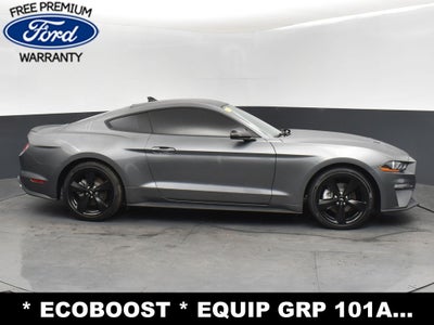 2022 Ford Mustang EcoBoost