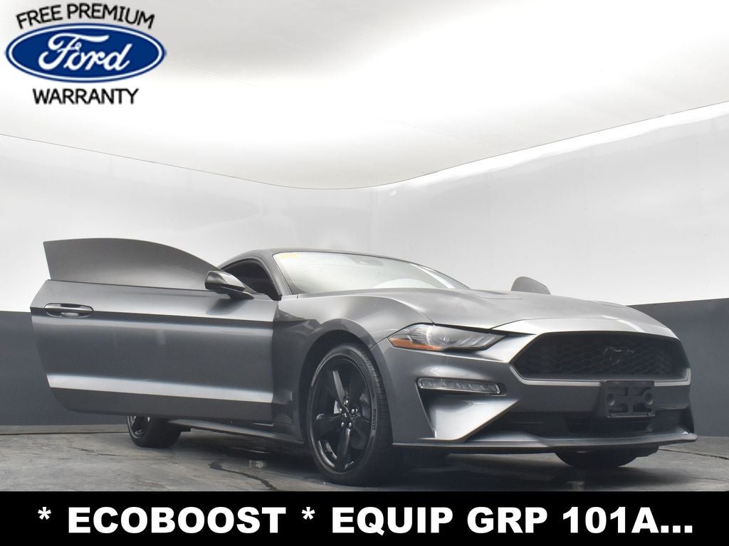 2022 Ford Mustang EcoBoost