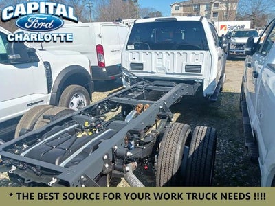 2024 Ford Chassis Cab F-550® XL