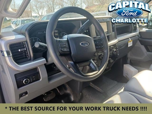 2024 Ford Chassis Cab F-550® XL