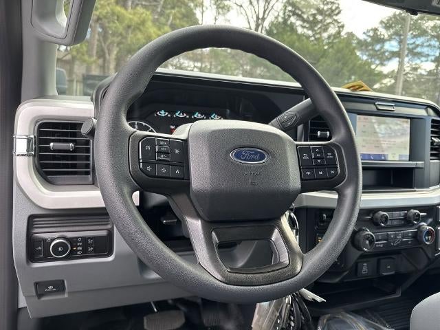 2026 Ford Chassis Cab F-350® XL