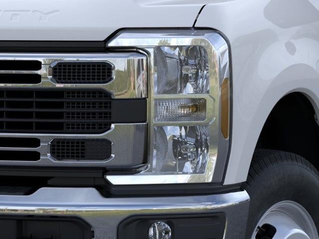 2026 Ford Chassis Cab F-350® XL