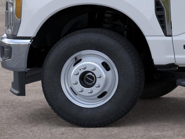 2026 Ford Chassis Cab F-350® XL