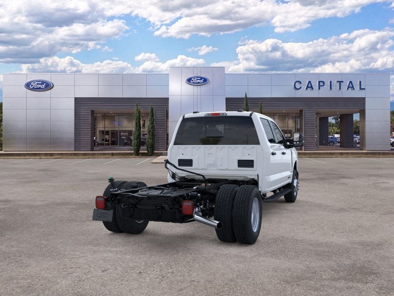 2026 Ford Chassis Cab F-350® XL