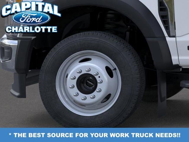 2025 Ford Chassis Cab F-450® XL