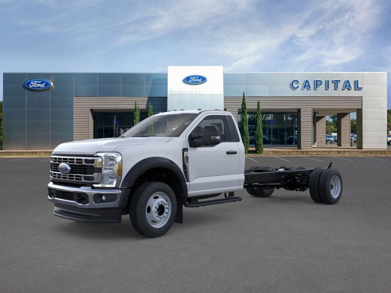2025 Ford F-550 Super Duty Chassis Cab