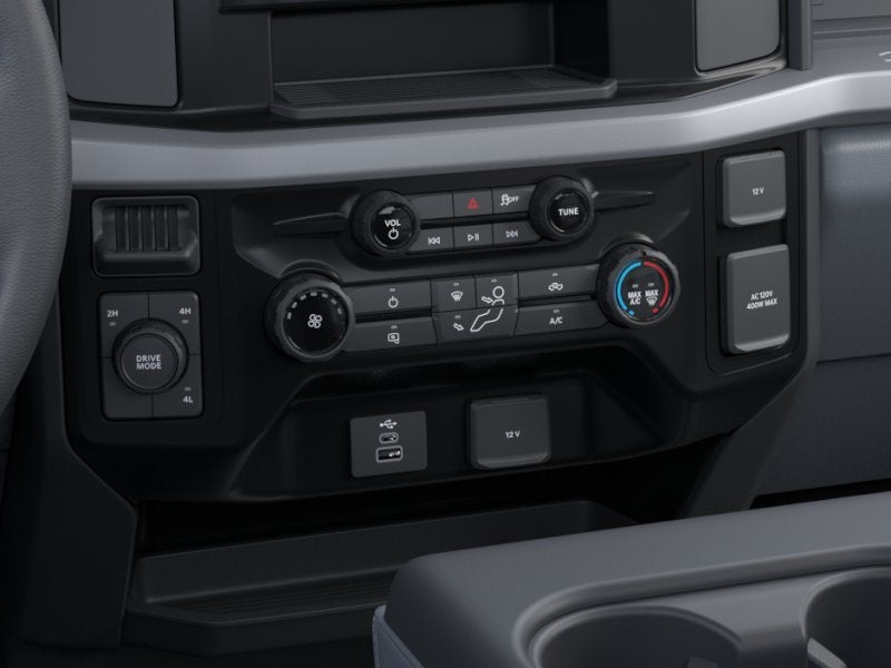 2025 Ford Chassis Cab F-550® XL