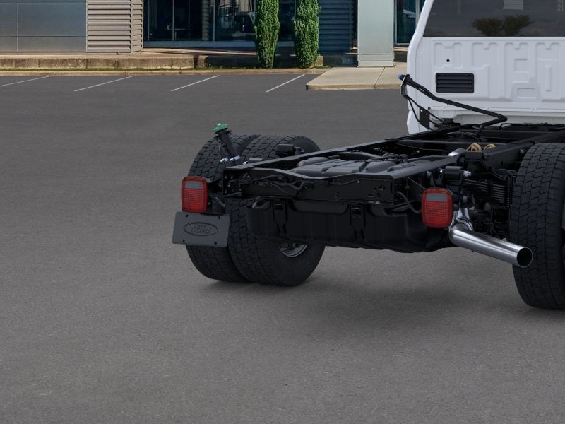 2025 Ford Chassis Cab F-550® XL
