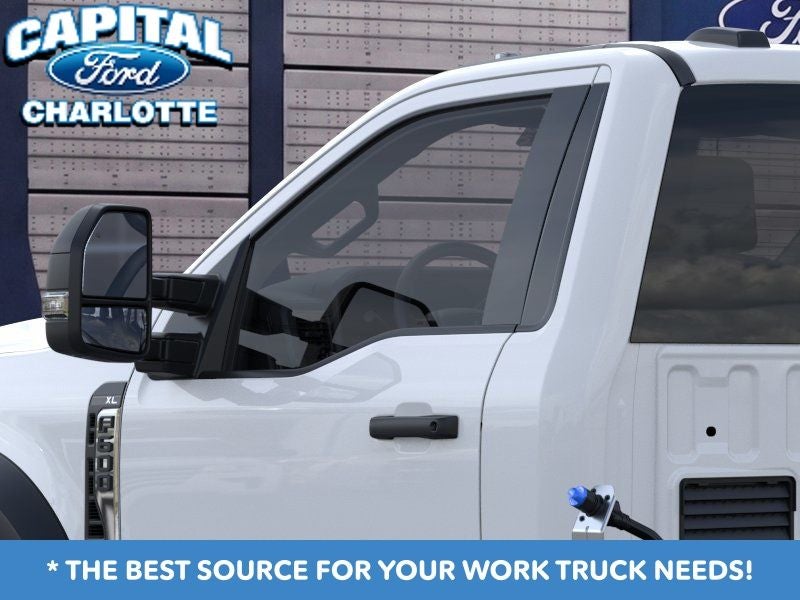 2026 Ford F-600SD XL