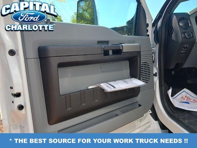 2027 Ford F-650-750 F-650 SD Gas Straight Frame