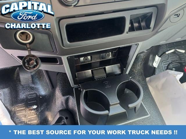 2027 Ford F-650-750 F-650 SD Gas Straight Frame