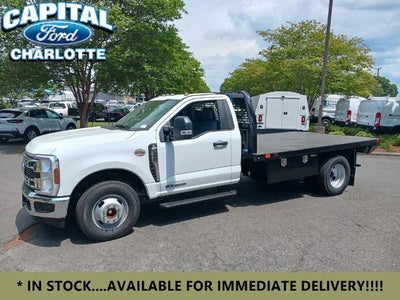 2024 Ford Chassis Cab F-350® XL