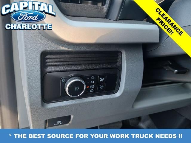 2024 Ford Chassis Cab F-450® XL