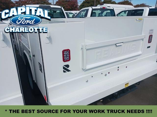 2024 Ford Chassis Cab F-450® XL