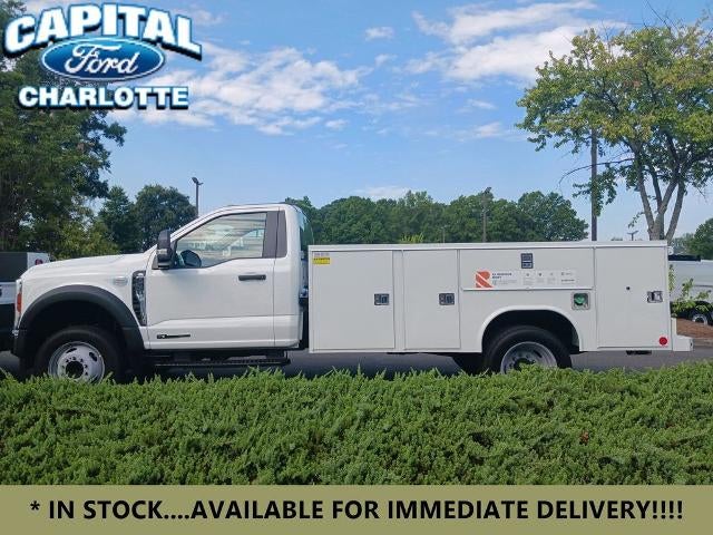 2024 Ford Chassis Cab F-450® XL