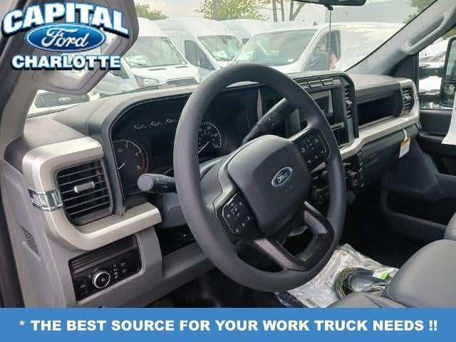 2024 Ford Chassis Cab F-550® XL