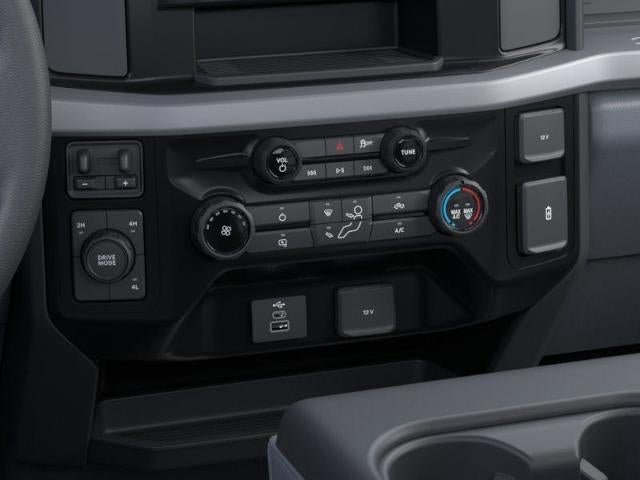 2025 Ford Chassis Cab F-550® XL