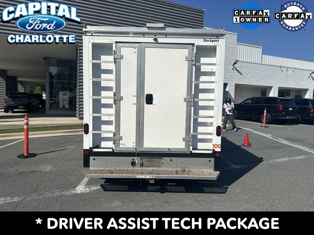 2023 Ford E-350SD Base Box Utility