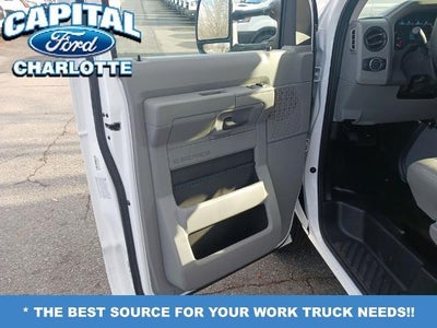 2025 Ford Econoline Cutaway E-350 SRW