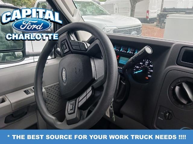 2025 Ford Econoline Cutaway E-350 SRW
