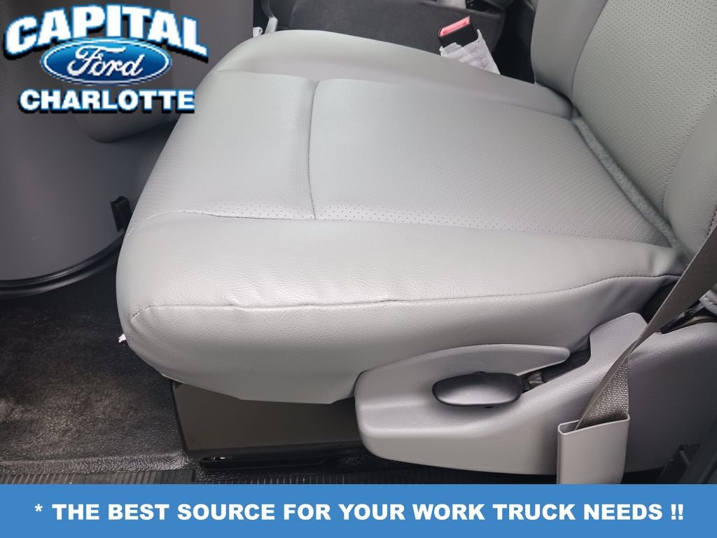 2027 Ford E-350SD Base Box Truck