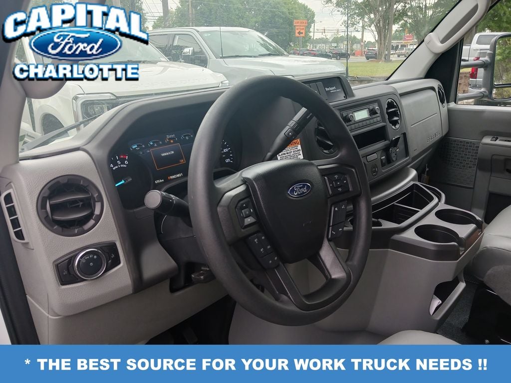 2027 Ford E-350SD Base Box Truck