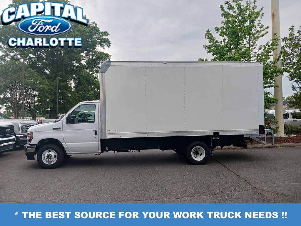 2027 Ford E-350SD Base Box Truck