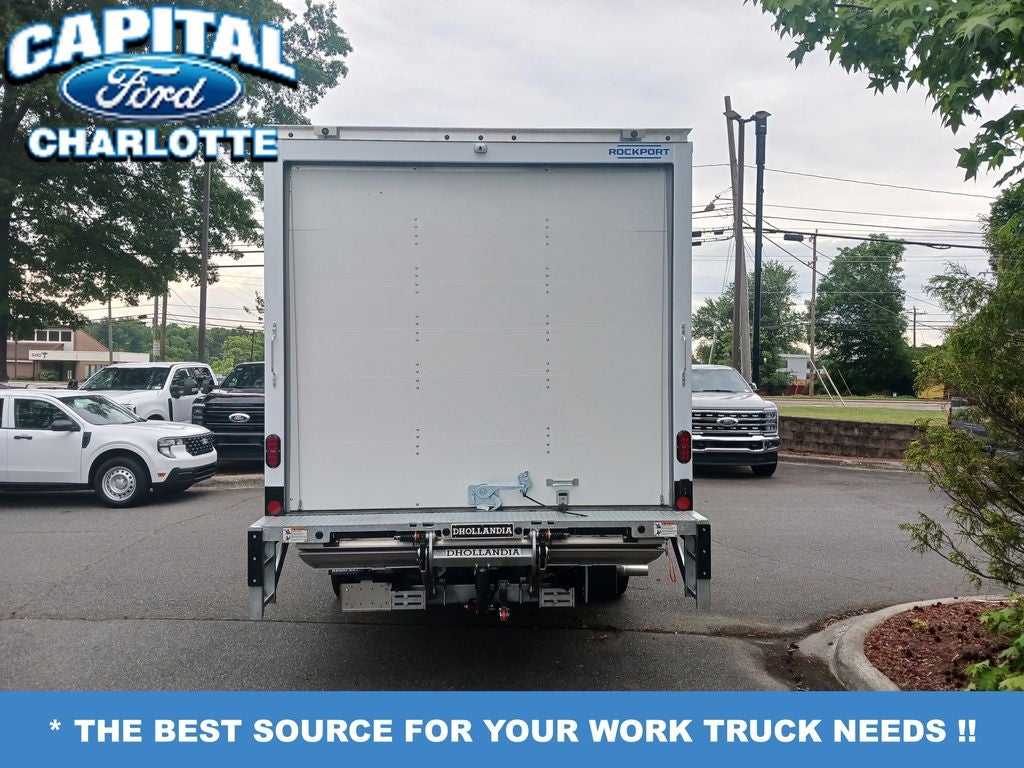 2027 Ford E-350SD Base Box Truck