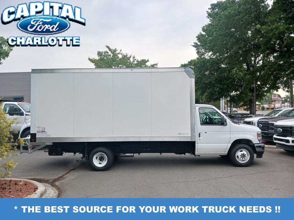 2027 Ford E-350SD Base Box Truck