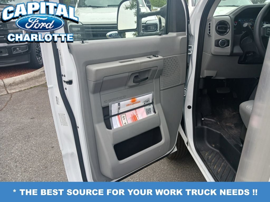 2027 Ford E-350SD Base Box Truck