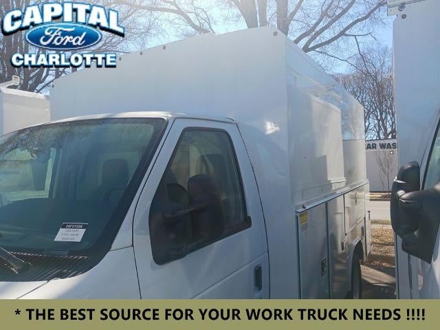 2024 Ford Econoline Cutaway E-350 SRW