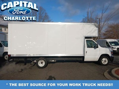 2025 Ford Econoline Cutaway E-350 SRW