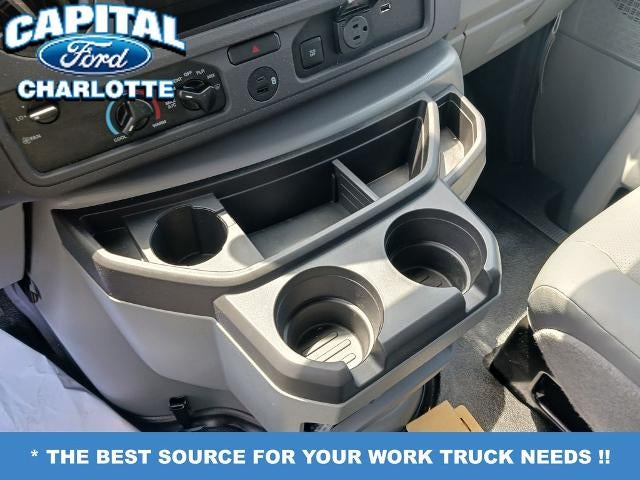 2027 Ford Econoline Cutaway E-350 SRW