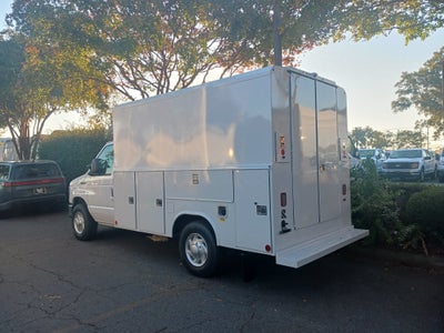 2027 Ford E-350SD Base Cutaway