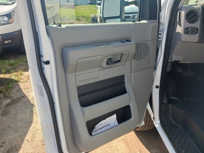 2027 Ford E-350SD Base Cutaway
