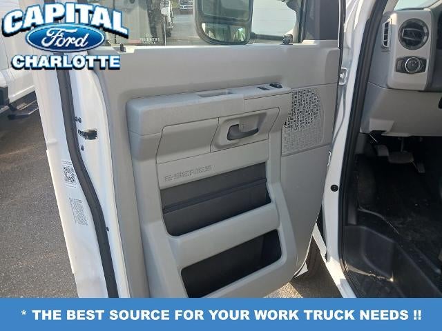 2027 Ford Econoline Cutaway E-350 SRW