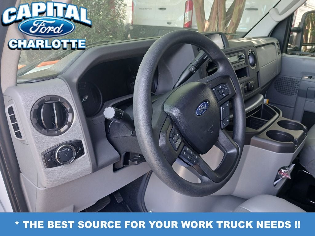 2027 Ford Econoline Cutaway E-350 SRW