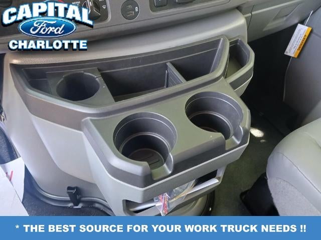 2027 Ford Econoline Cutaway E-350 SRW