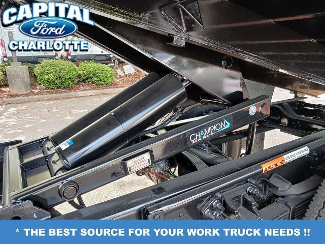 2027 Ford F-650-750 F-750 SD Diesel Straight Frame