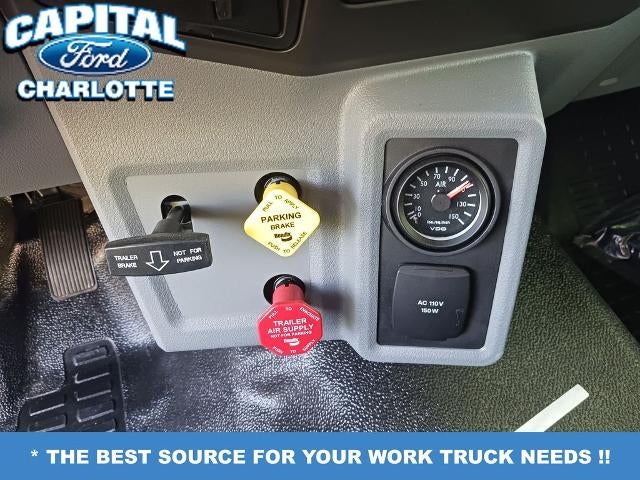 2027 Ford F-650-750 F-750 SD Diesel Straight Frame