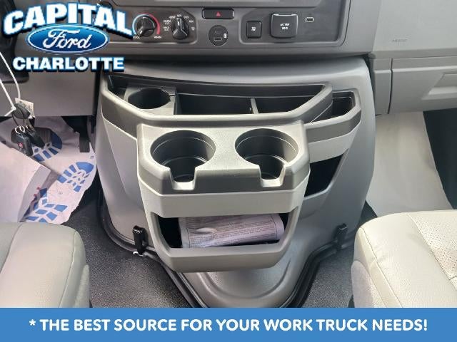 2027 Ford Econoline Cutaway E-450 DRW