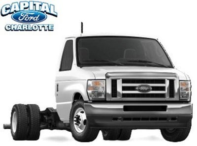 2027 Ford Econoline Cutaway E-450 DRW