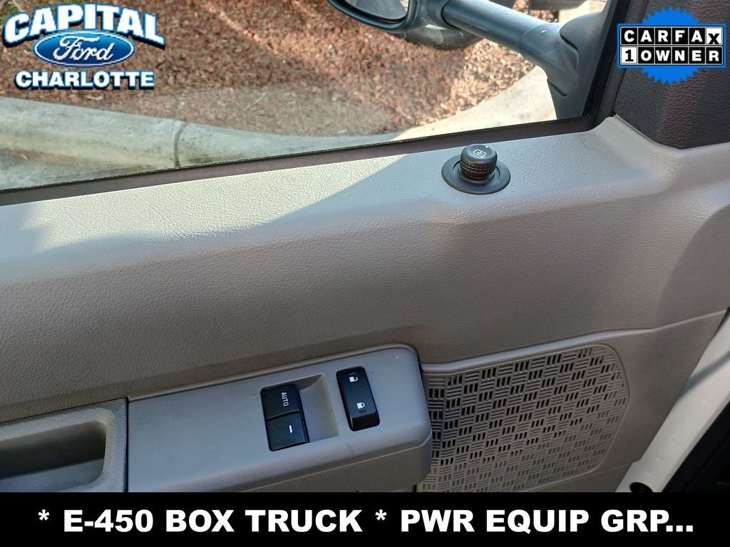 2025 Ford E-450SD Base Box Truck